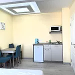 Sea View Free Parking 4* Πριμόρσκο
