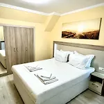 Ξενοδοχείο με διαμερίσματα Sea View Free Parking Πριμόρσκο